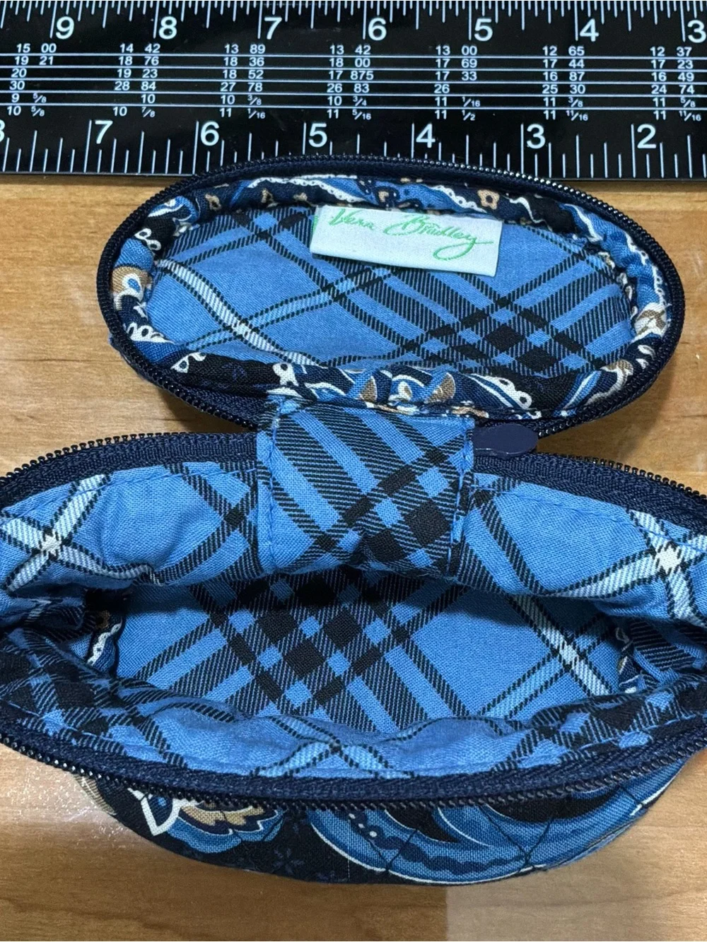 VTG 2006 Vera Bradley Windsor Navy Retired Small Round Cosmetic-Jewelry Case/Bag